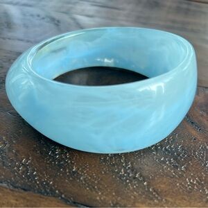 Vintage Resin Marble Swirl Wave Organic Shape Hobo Light Blue Retro Bangle